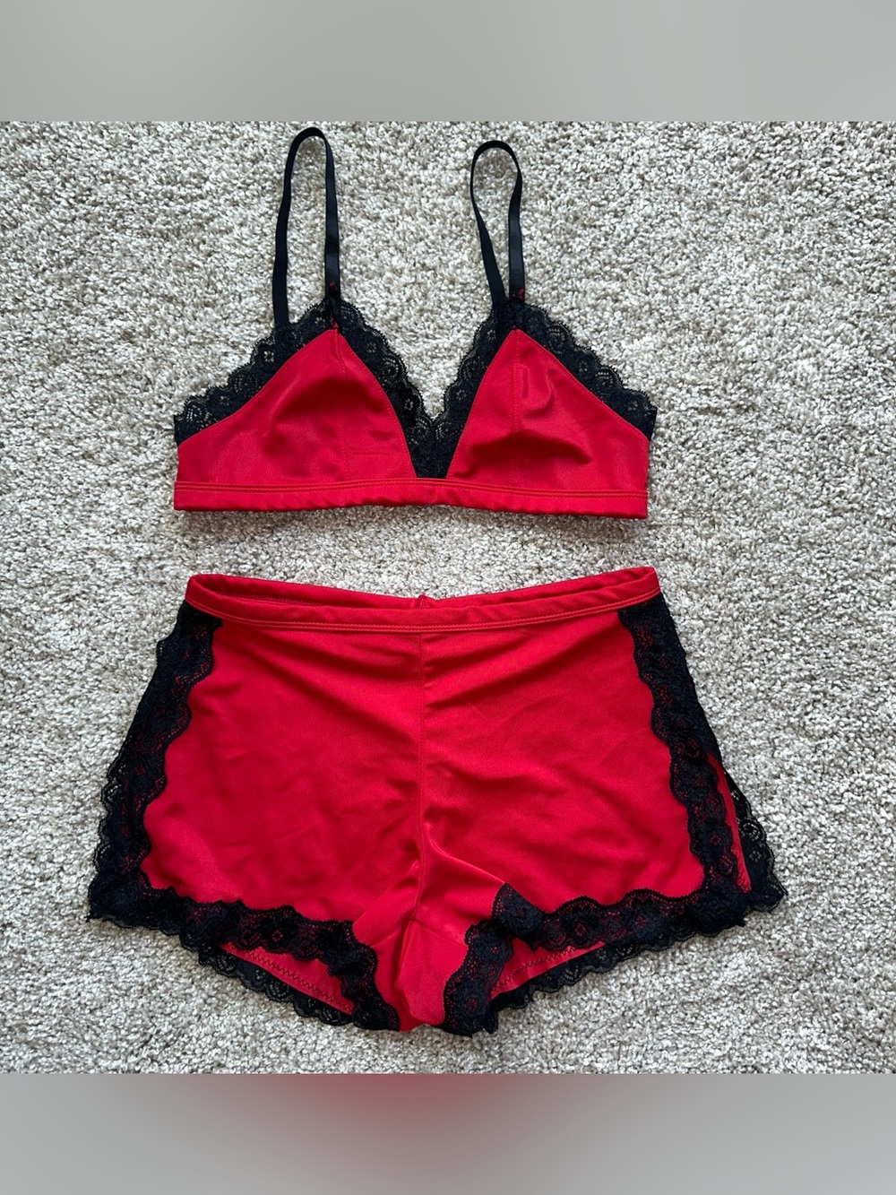 Fashion Nova Red Bralette & Lace-Trim Shorts Set A419